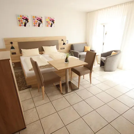 Апартаменты Biedermeier *