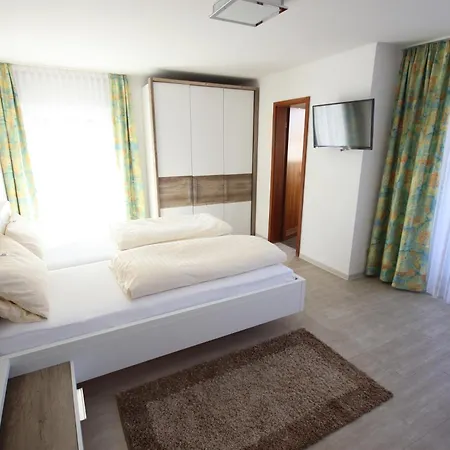 Biedermeier Апартаменты *