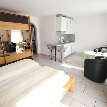 Biedermeier Апартаменты